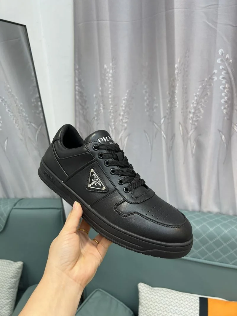 Prada Low Shoes UrbanChic 33966