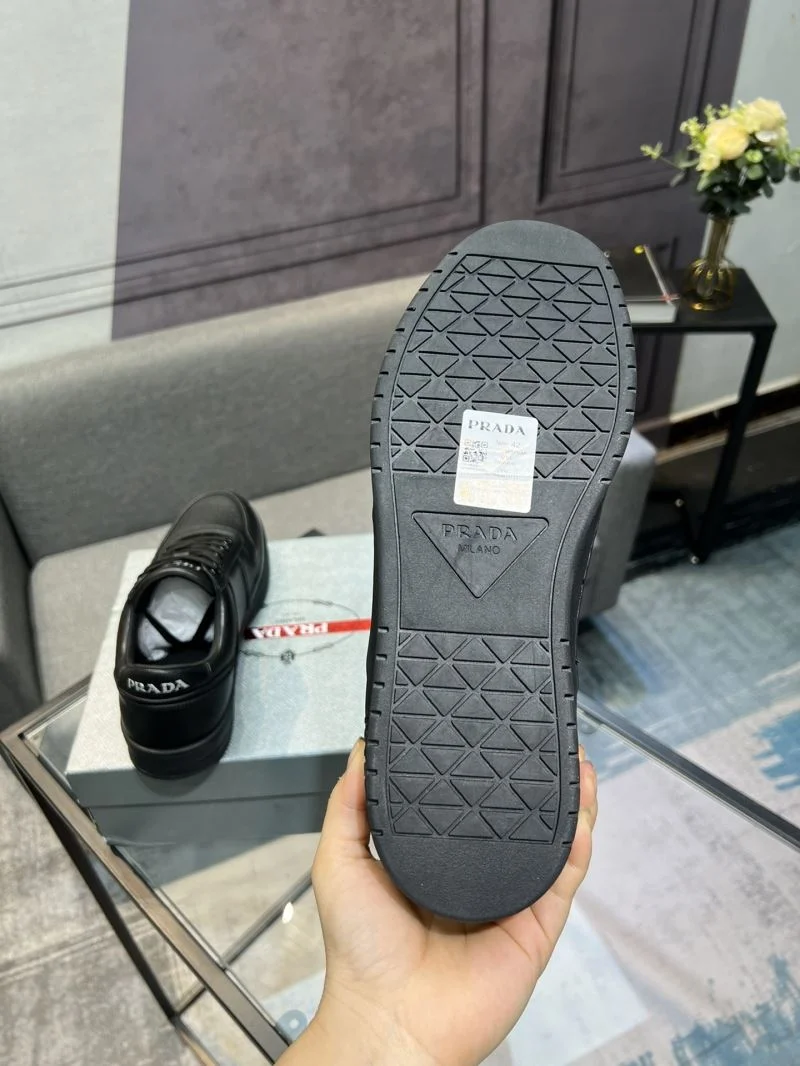Prada Low Shoes UrbanChic 33966