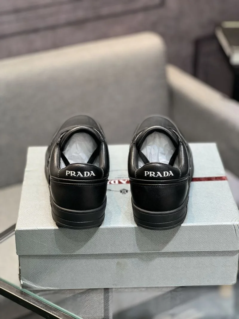Prada Low Shoes UrbanChic 33966