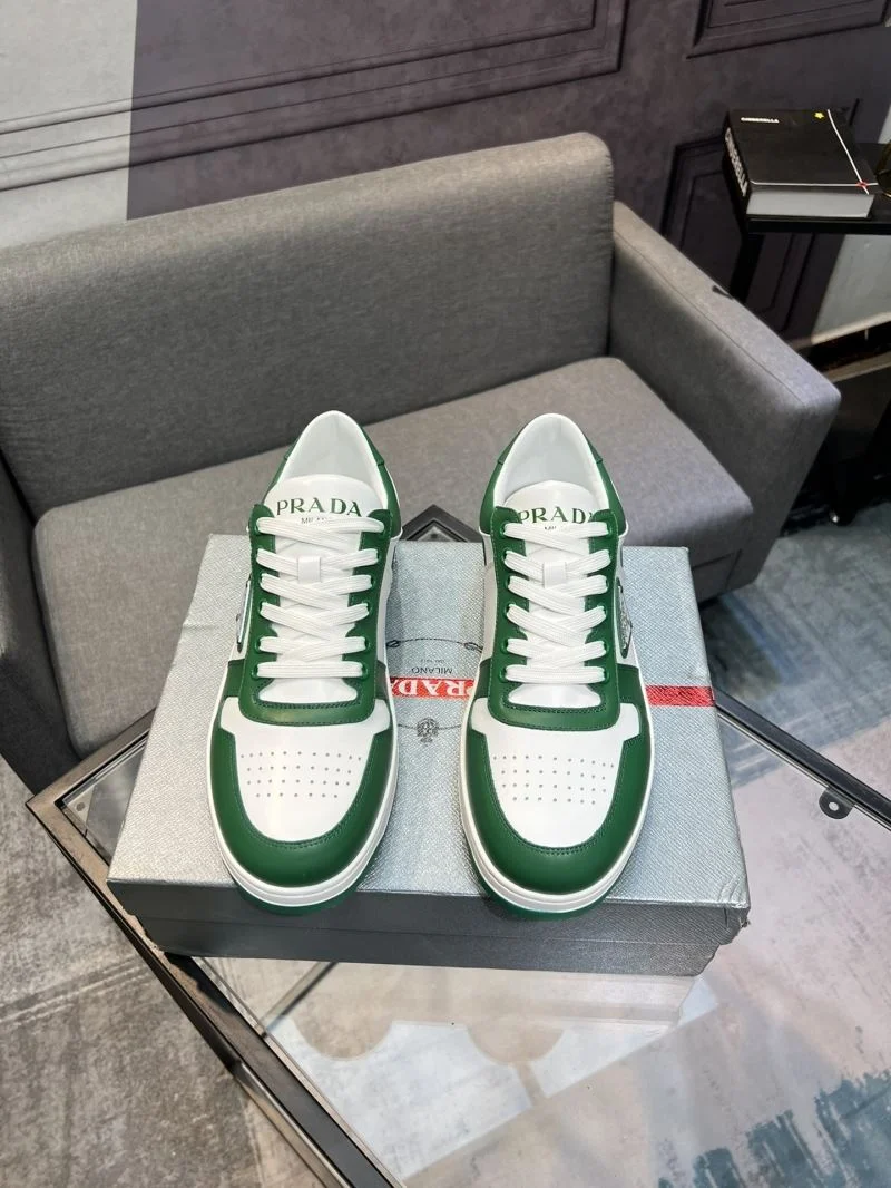 Prada Low Shoes Stretchable 33962