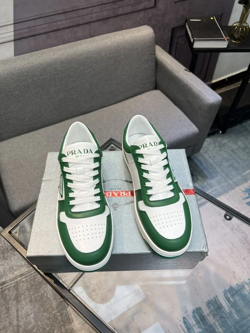 Prada Low Shoes Stretchable 33962