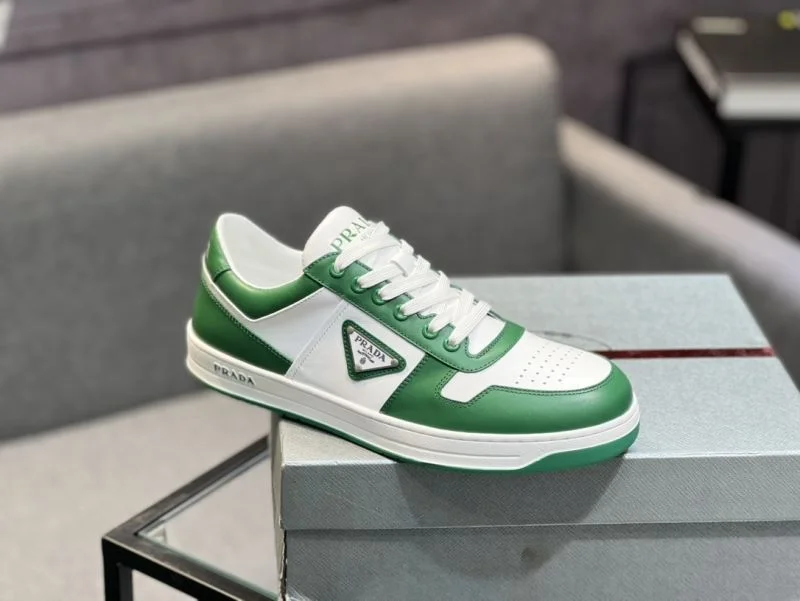 Prada Low Shoes Stretchable 33962