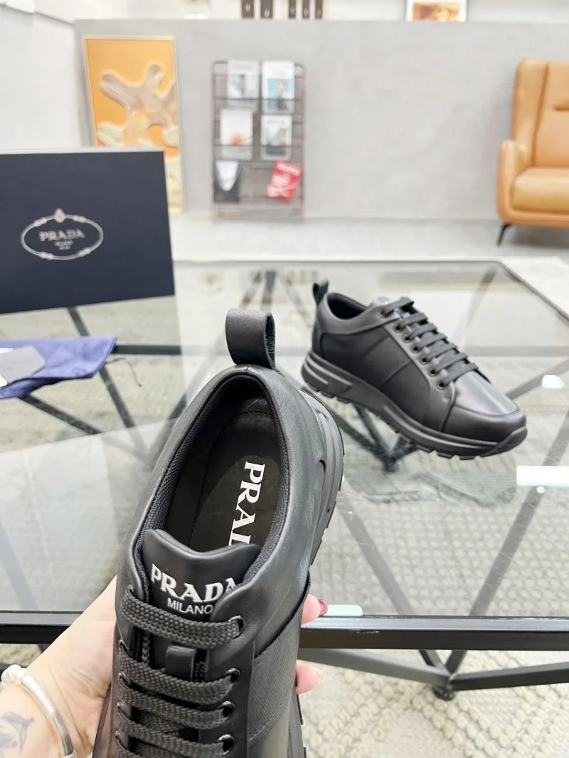 SunProtective Prada Low Shoes 33975