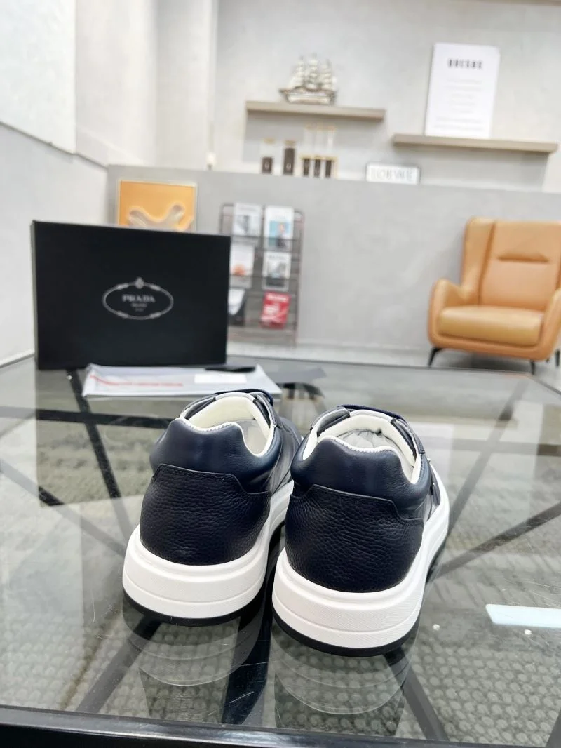 Prada Low Shoes GoAnywhere 33952