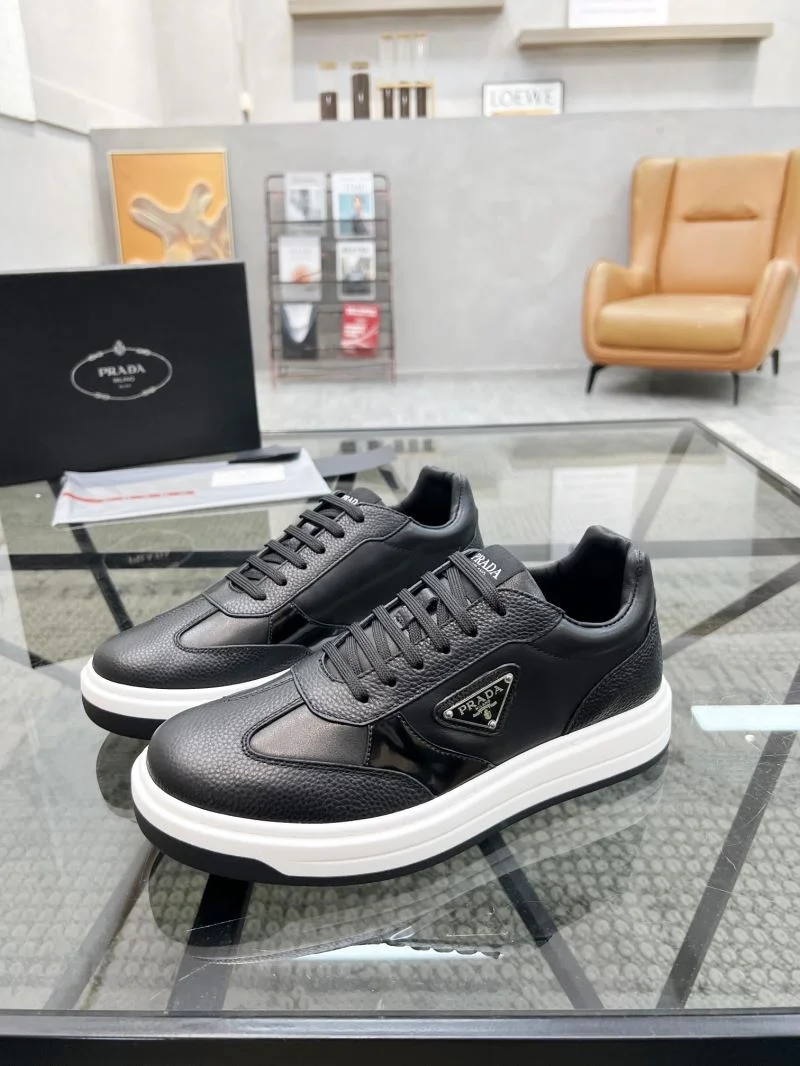 Prada Low Shoes ModernLook 33956