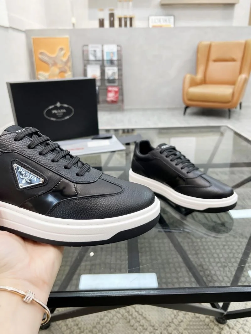 Prada Low Shoes ModernLook 33956