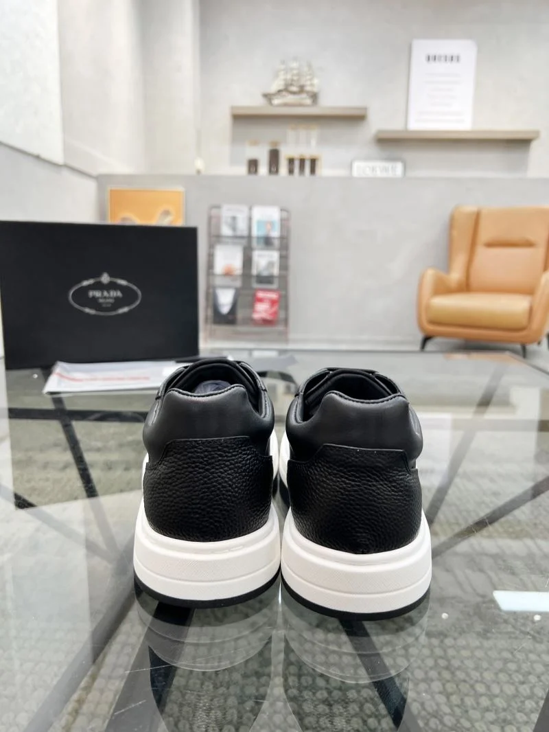 Prada Low Shoes ModernLook 33956