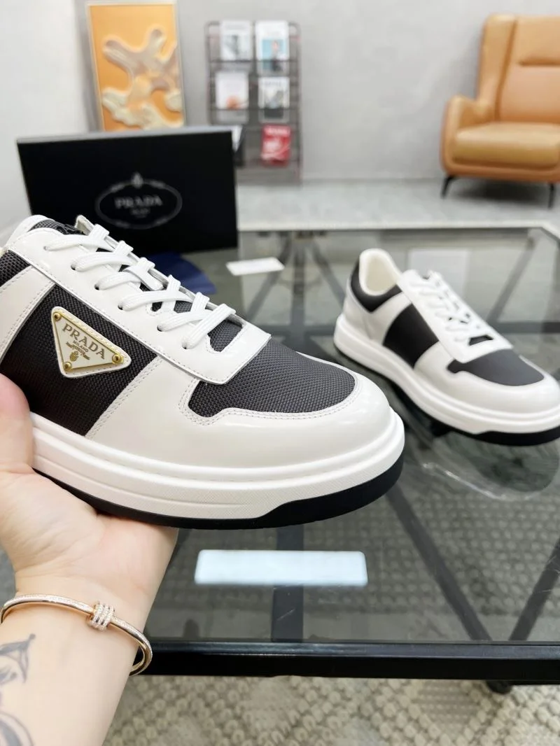 Prada Low Shoes Efficient 33970
