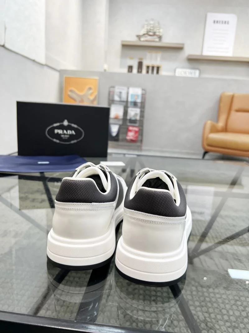 Prada Low Shoes Efficient 33970