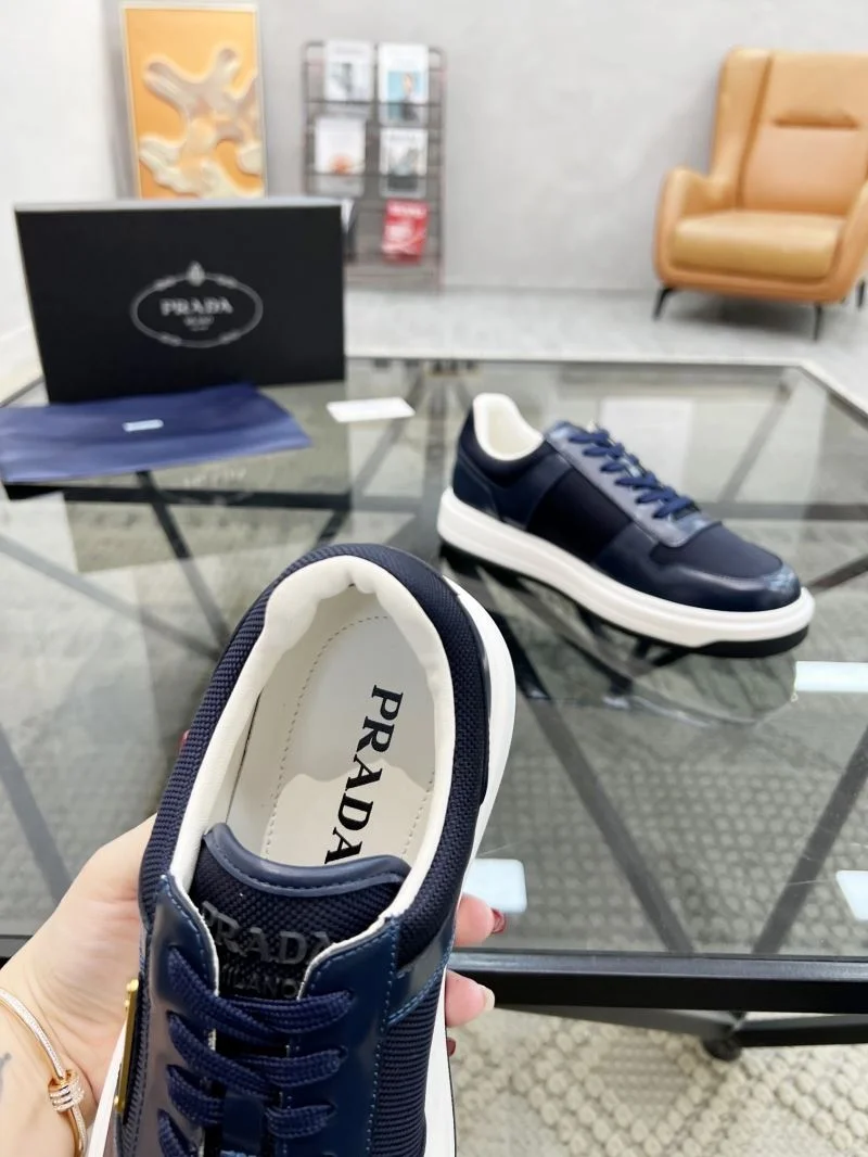 Breathable Prada Low Shoes 33976