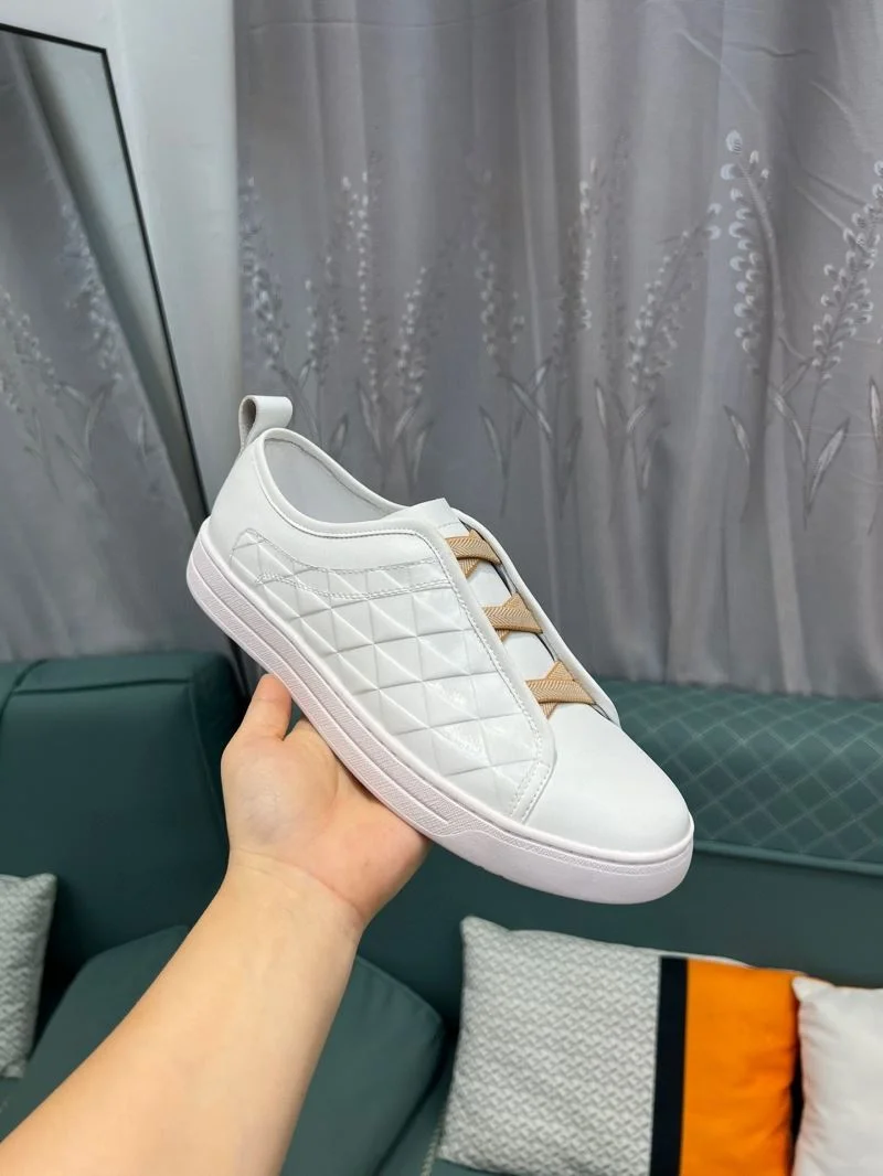UrbanStyle Prada Low Shoes 33969