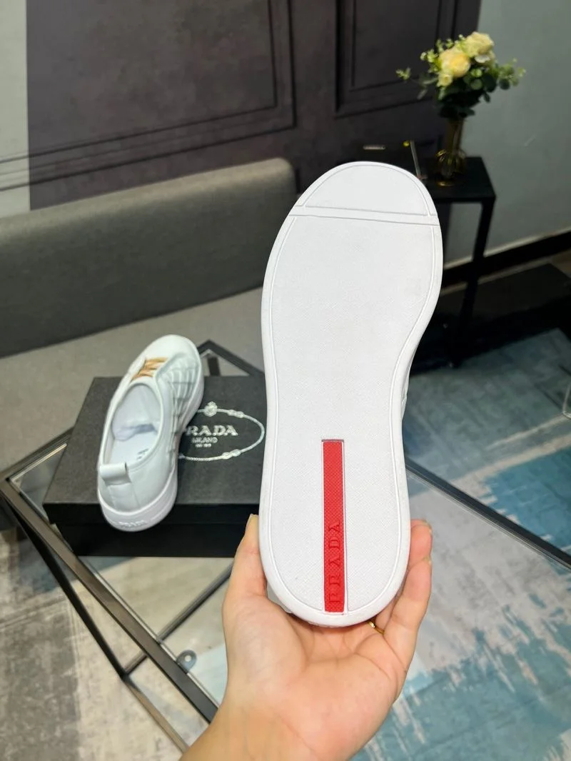 UrbanStyle Prada Low Shoes 33969