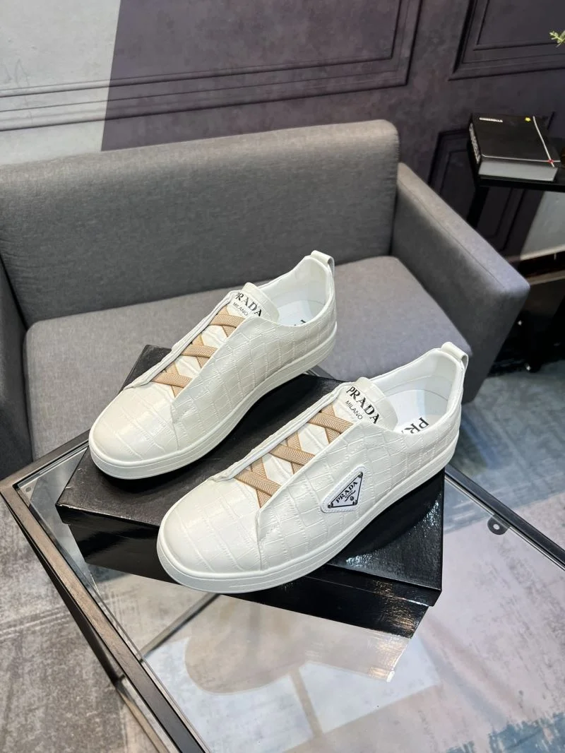 Prada Low Shoes Packable 33946
