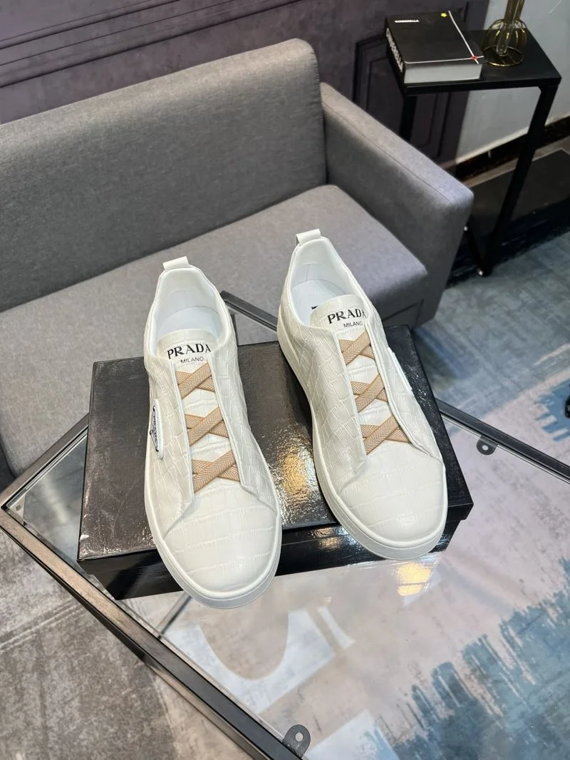 Prada Low Shoes Packable 33946