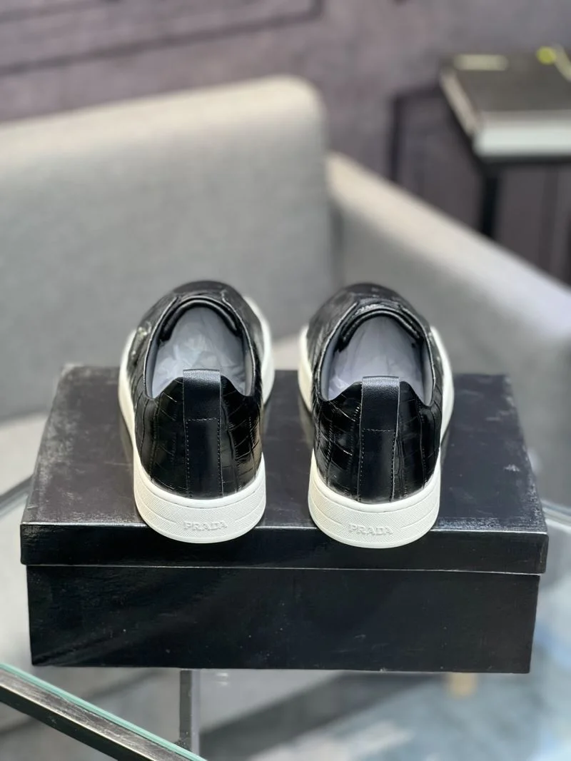 Prada Low Shoes TechFriendly 33960