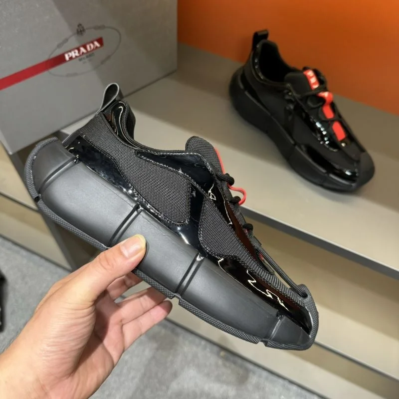 Prada Low Shoes MultiPurpose 33947