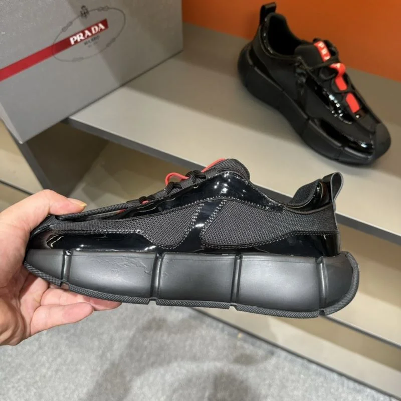 Prada Low Shoes MultiPurpose 33947