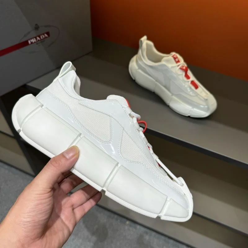 Prada Low Shoes Practical 33951