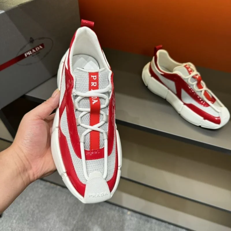 Resilient Prada Low Shoes 33945
