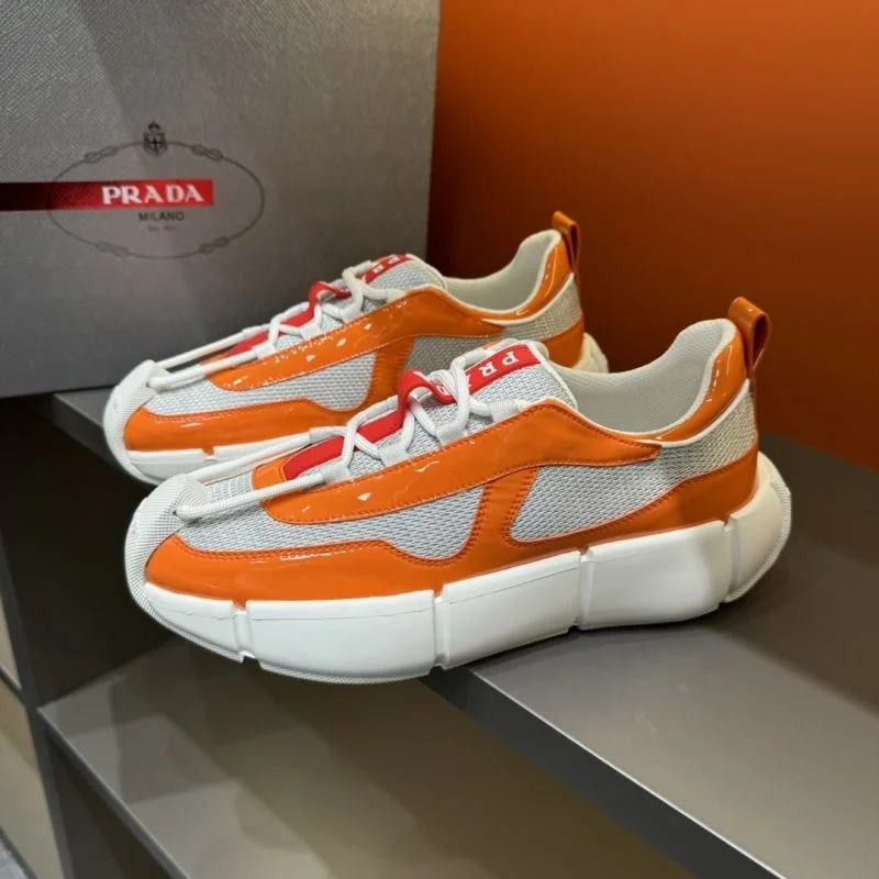 Refined Prada Low Shoes 33944