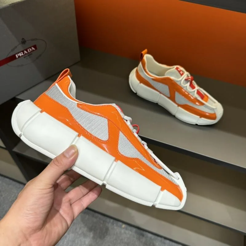Refined Prada Low Shoes 33944