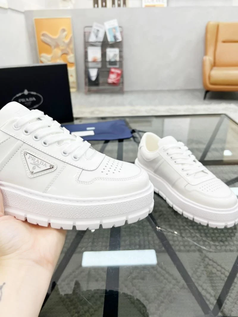 Prada Low Shoes Thermal 33929