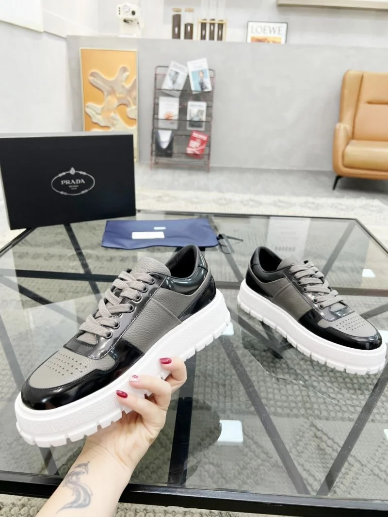 ModernLook Prada Low Shoes 33928