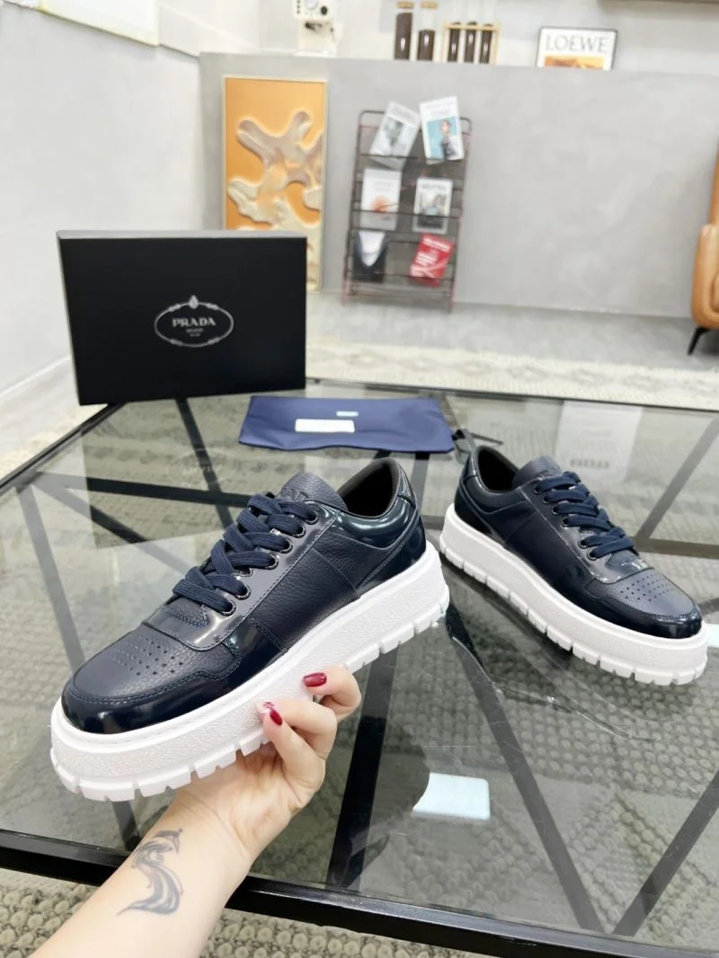 Trendy Prada Low Shoes 33925