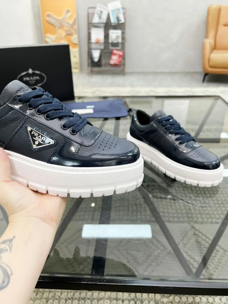Trendy Prada Low Shoes 33925