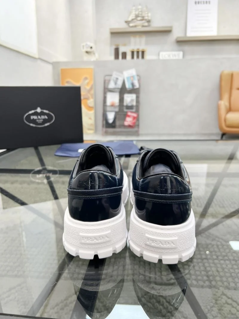 Trendy Prada Low Shoes 33925