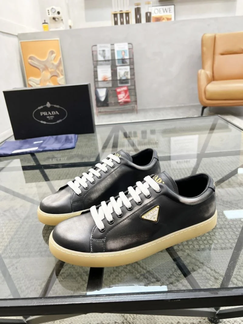 TechFriendly Prada Low Shoes 33940