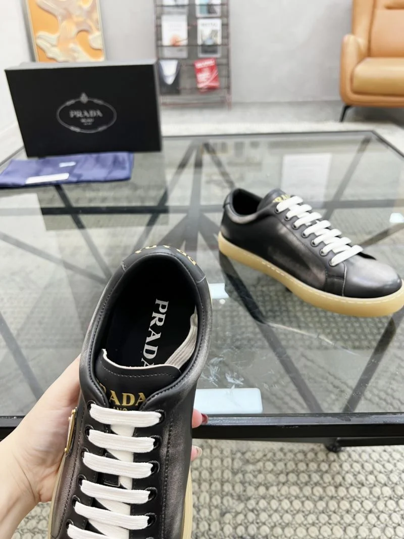 TechFriendly Prada Low Shoes 33940
