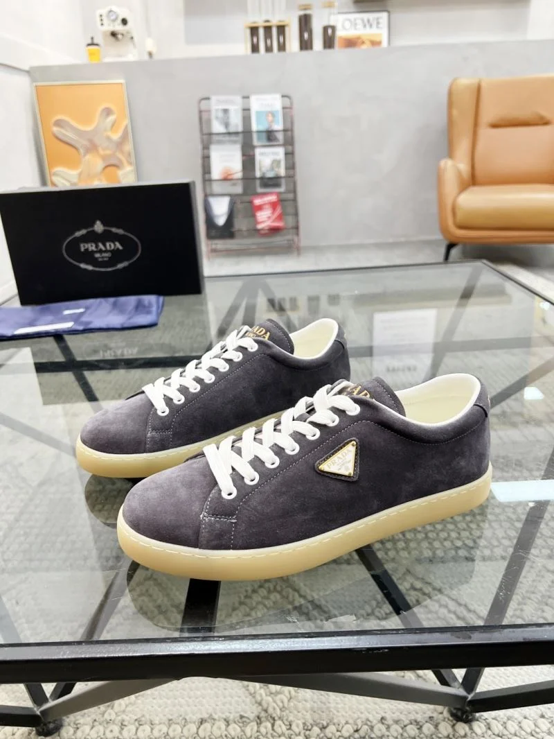 Prada Low Shoes SportInspired 33920