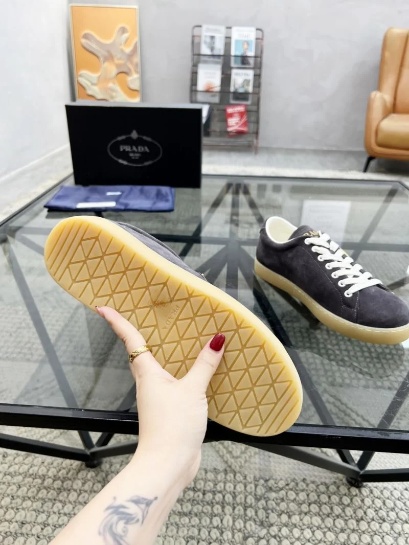 Prada Low Shoes SportInspired 33920