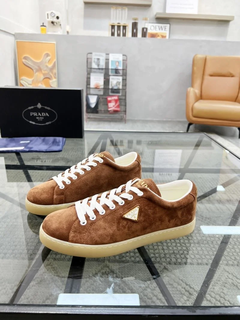 Prada Low Shoes MoistureWicking 33939