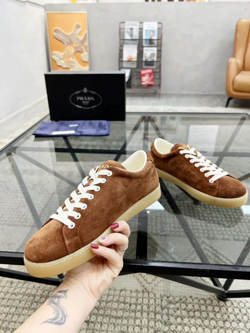 Prada Low Shoes MoistureWicking 33939