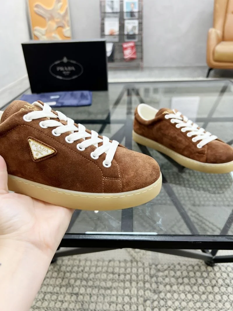 Prada Low Shoes MoistureWicking 33939