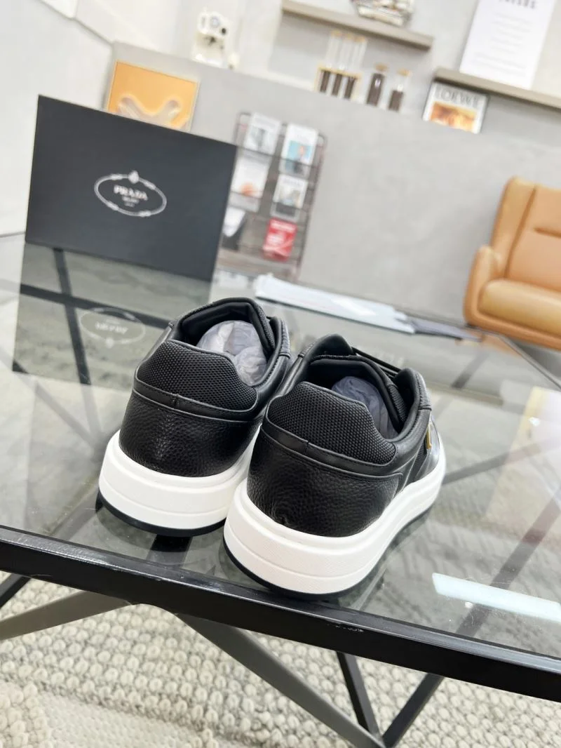 Prada Low Shoes GoAnywhere 33921