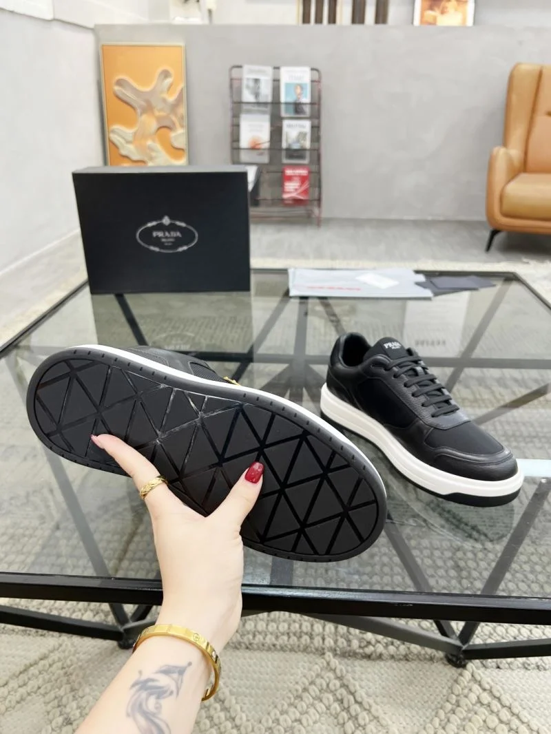 Prada Low Shoes GoAnywhere 33921