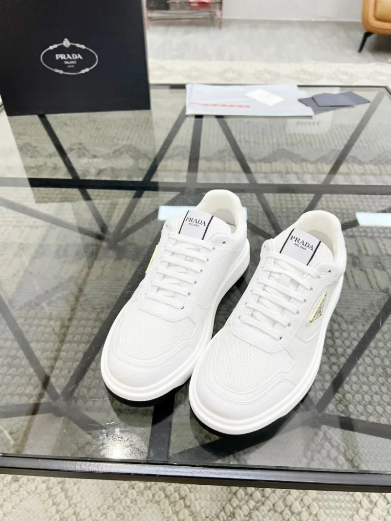 Unisex Prada Low Shoes 33910
