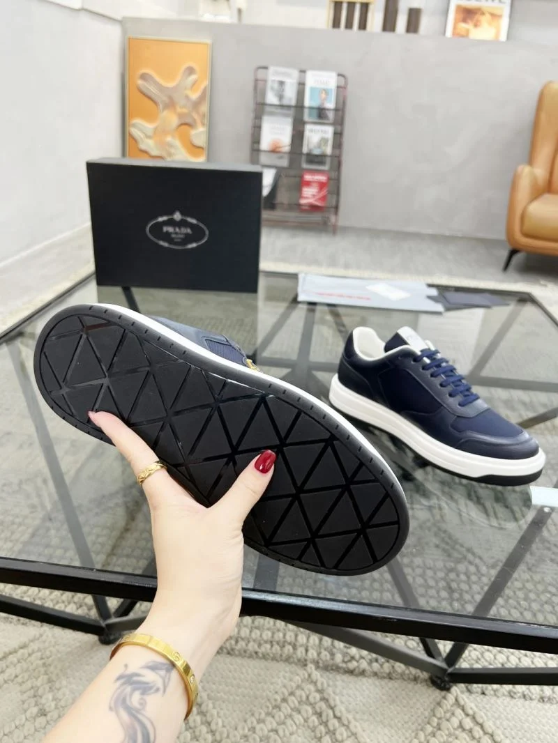 Prada Low Shoes Soft 33906