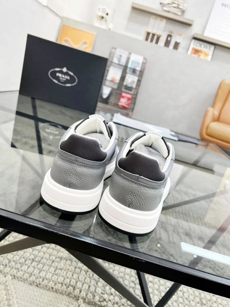Prada Low Shoes Resilient 33914