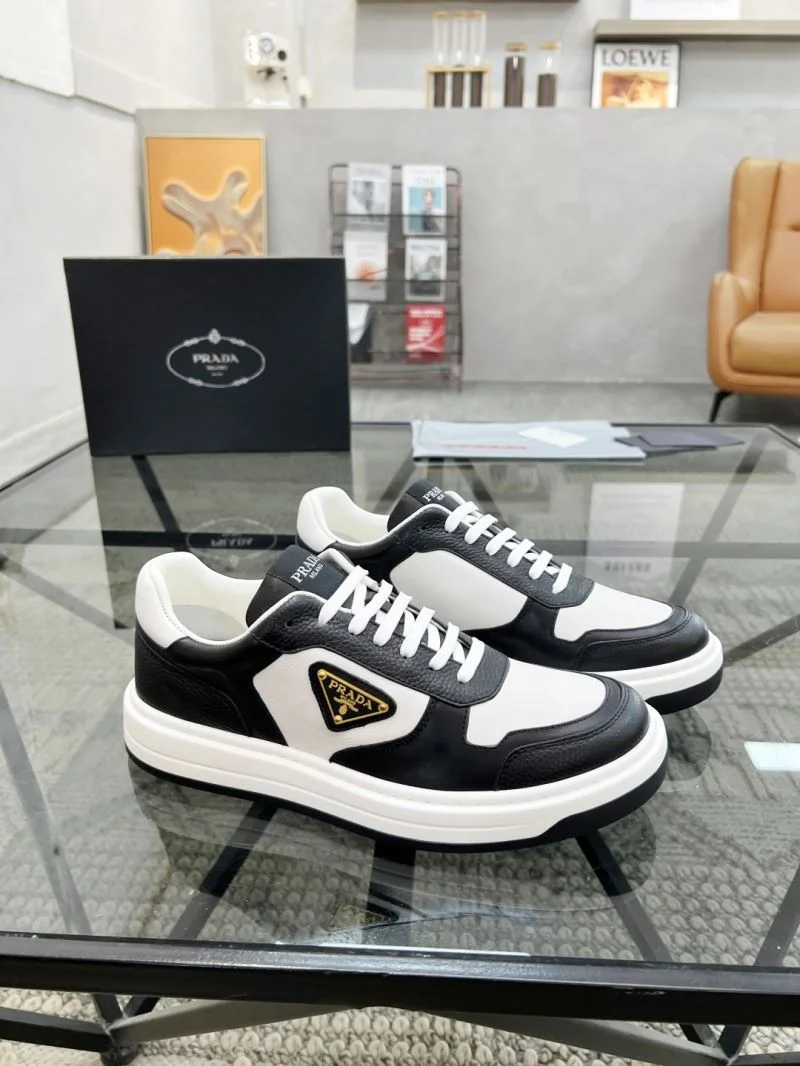 Prada Low Shoes Timeless 33919
