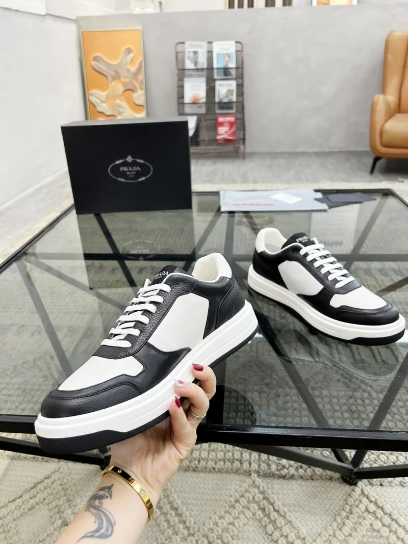Prada Low Shoes Timeless 33919