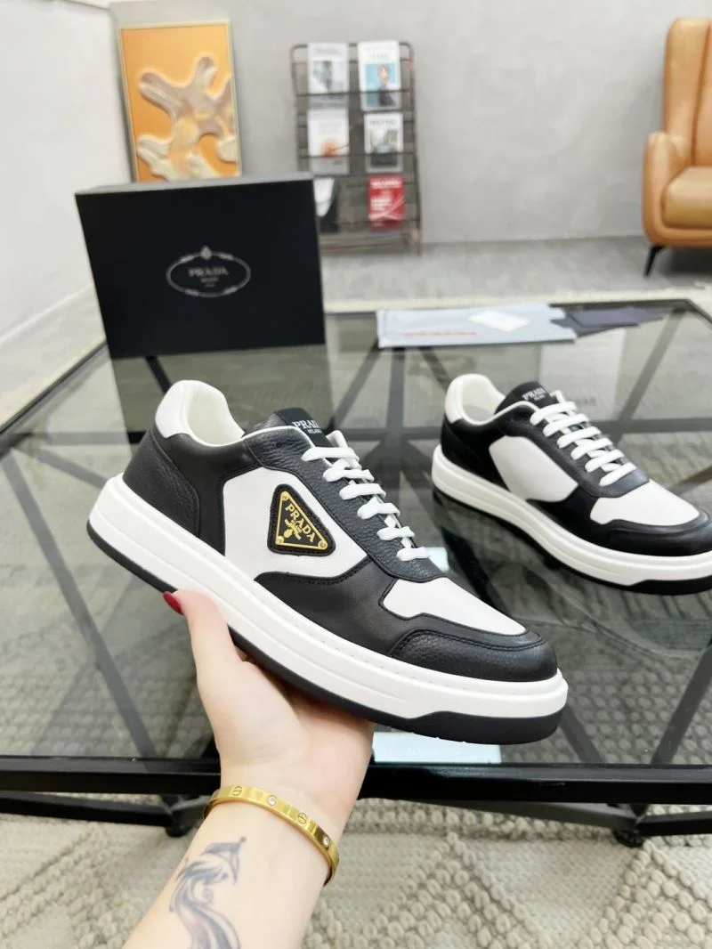Prada Low Shoes Timeless 33919