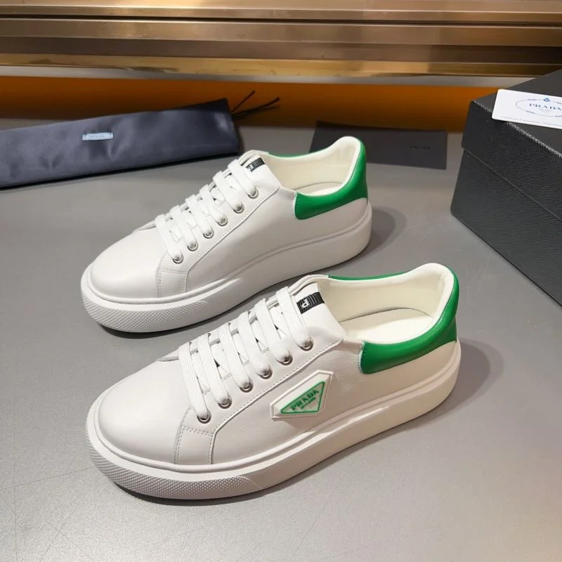 Prada Low Shoes EasyMatch 33907