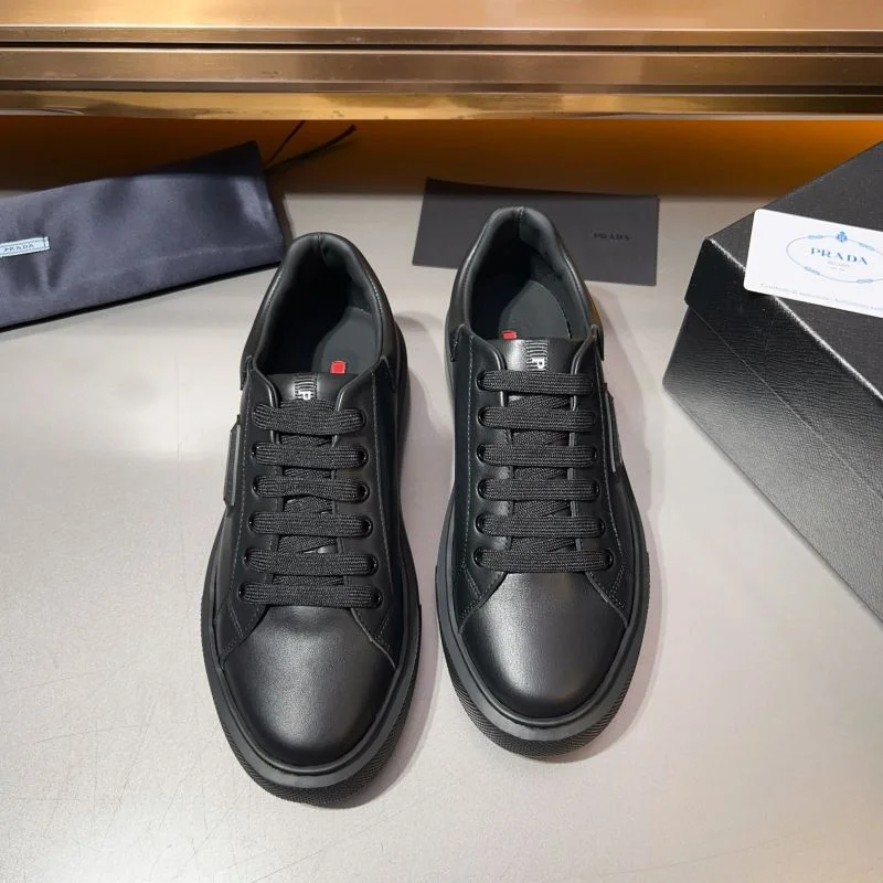 Youthful Prada Low Shoes 33904