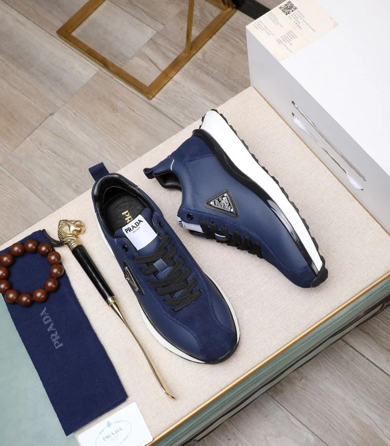 Prada Low Shoes Comfortable 33888