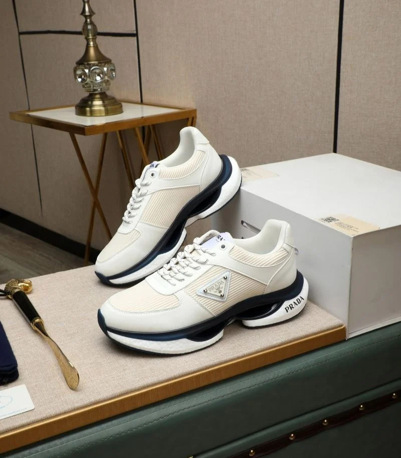 Original Prada Low Shoes 33873