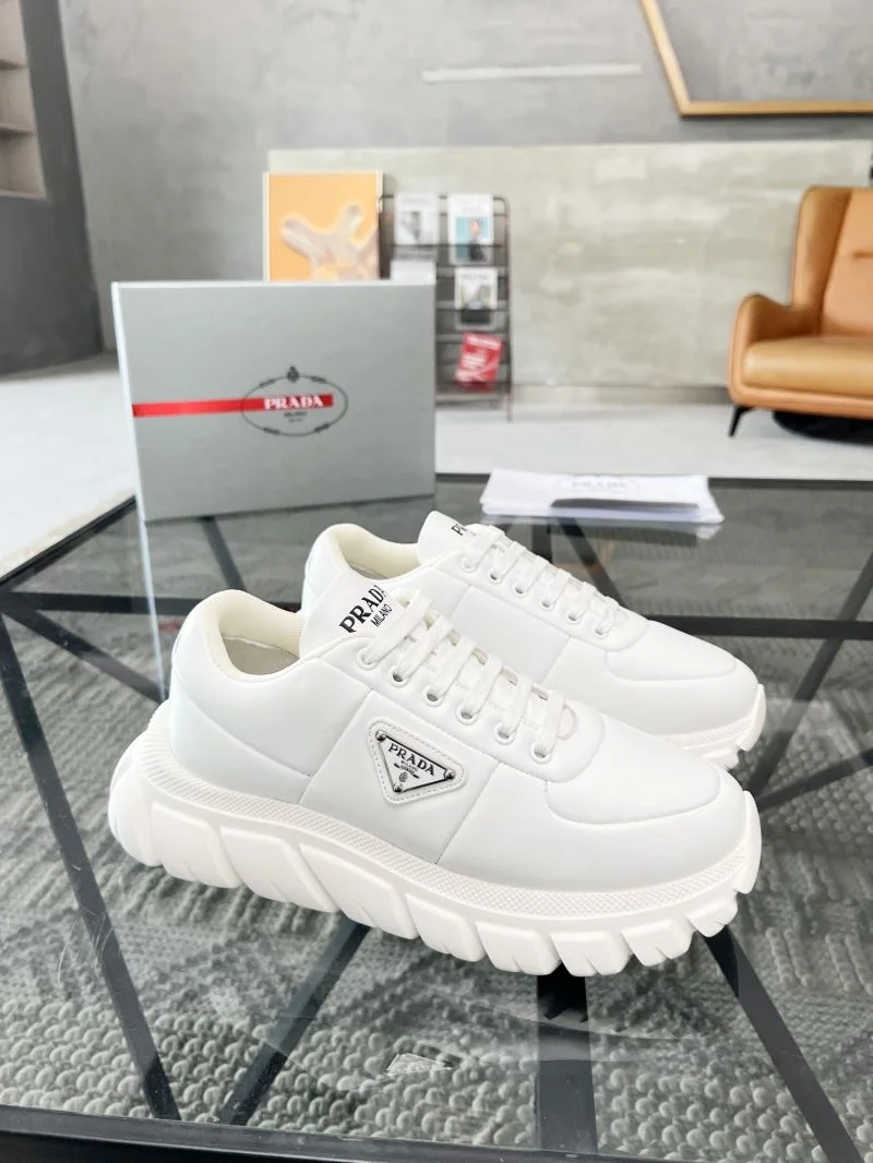Tailored Prada Low Shoes 33878